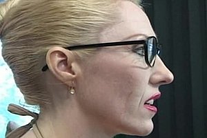 裸体美女人黄色网站 Porn