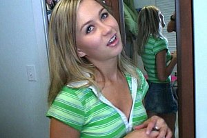 Rape亚洲女人 Porn