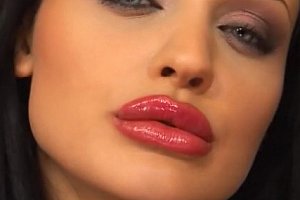 折磨女性私密部位vk Porn